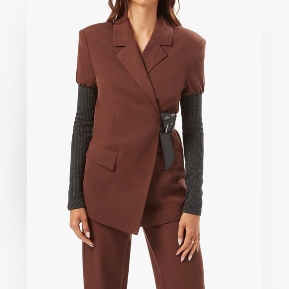 WeWoreWhat NWT Rib Sleeve Brown & Black Belted Blazer Size Small - Picture 1 of 12